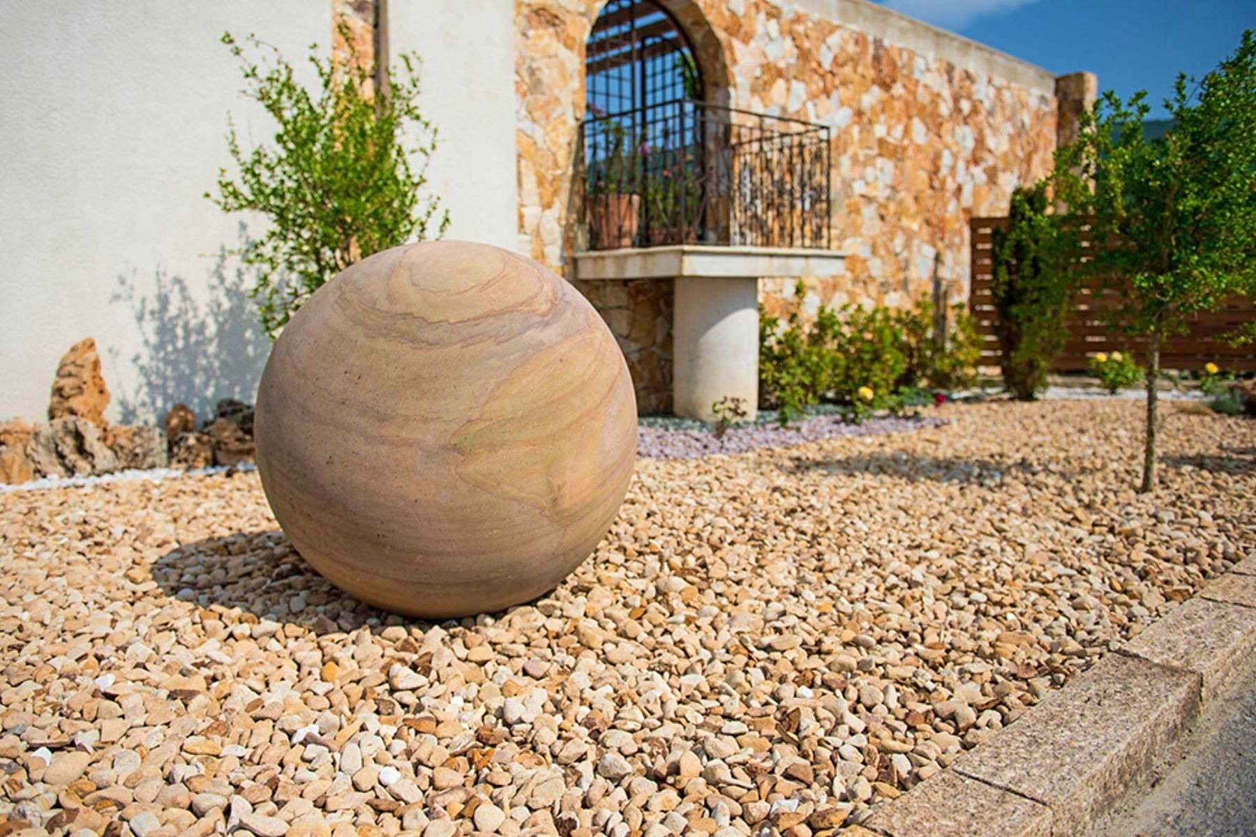 sandstone pebbles for garden