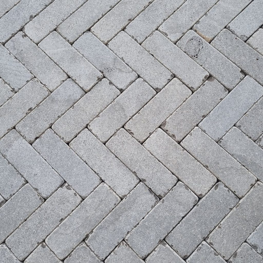 Bella Tumbled Slimline Pavers | Outdoor & General